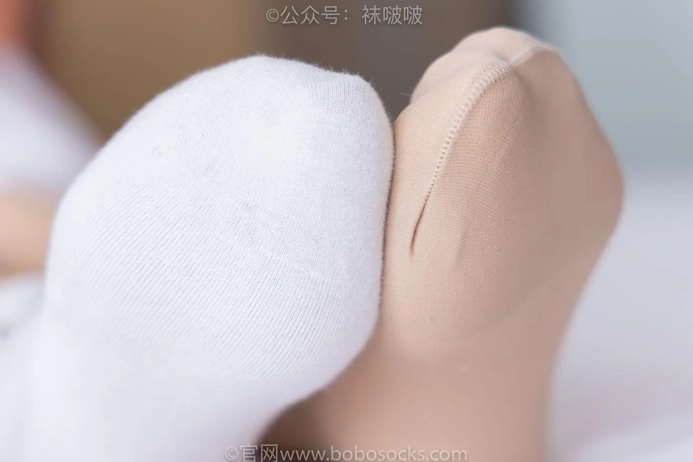[BoBoSocks袜啵啵]NO.062 涵涵-运动鞋、白棉袜、厚肉丝 [145P]插图5